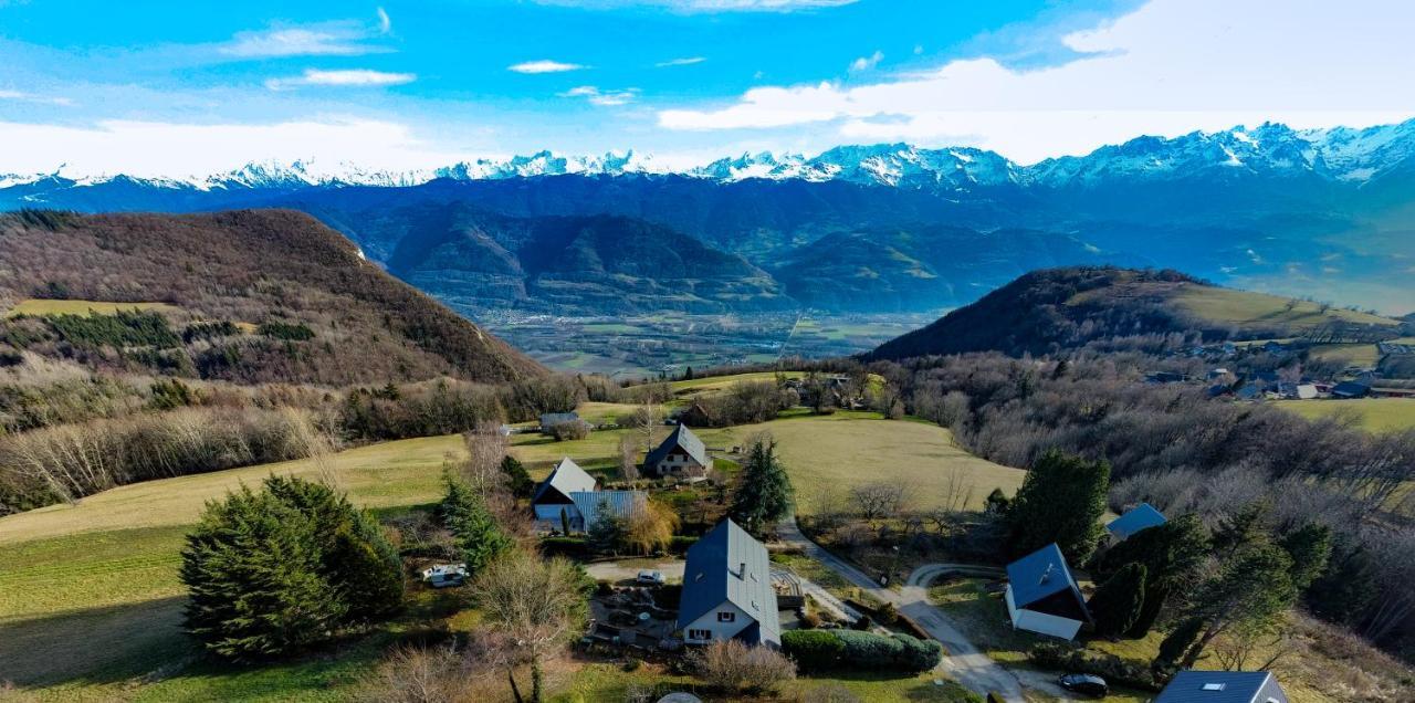 Maison Familiale En Montagne Avec Vue Merveilleuse Sur Le Massif De Belledonne Saint-Bernard  Екстериор снимка