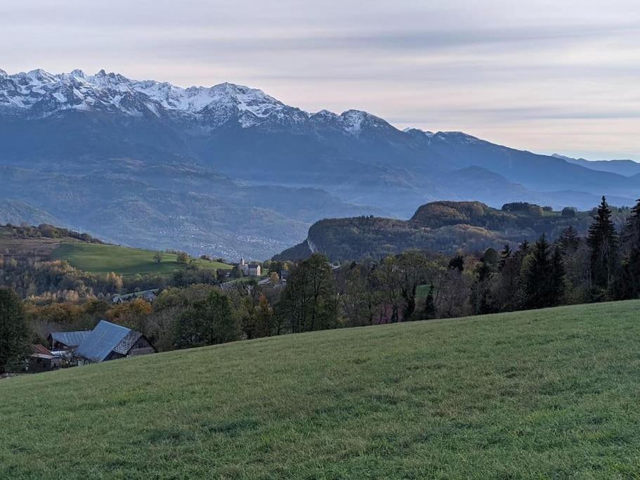 Maison Familiale En Montagne Avec Vue Merveilleuse Sur Le Massif De Belledonne Saint-Bernard  Екстериор снимка