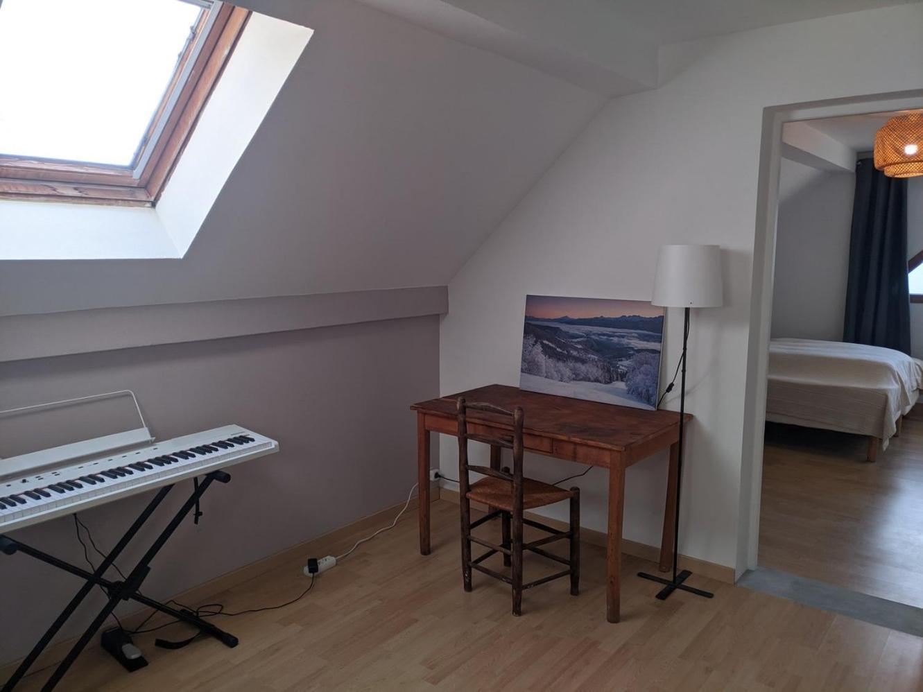 Maison Familiale En Montagne Avec Vue Merveilleuse Sur Le Massif De Belledonne Saint-Bernard  Екстериор снимка