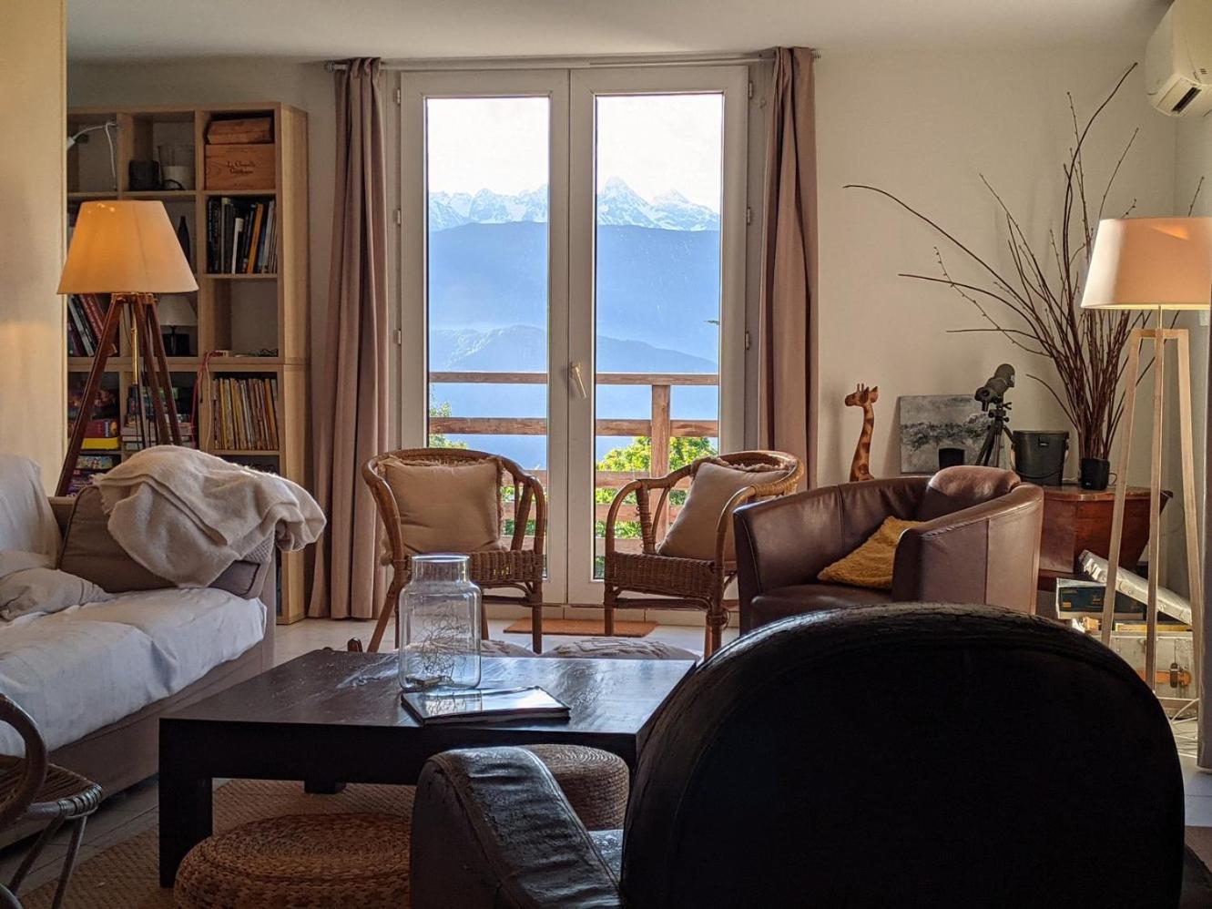 Maison Familiale En Montagne Avec Vue Merveilleuse Sur Le Massif De Belledonne Saint-Bernard  Екстериор снимка